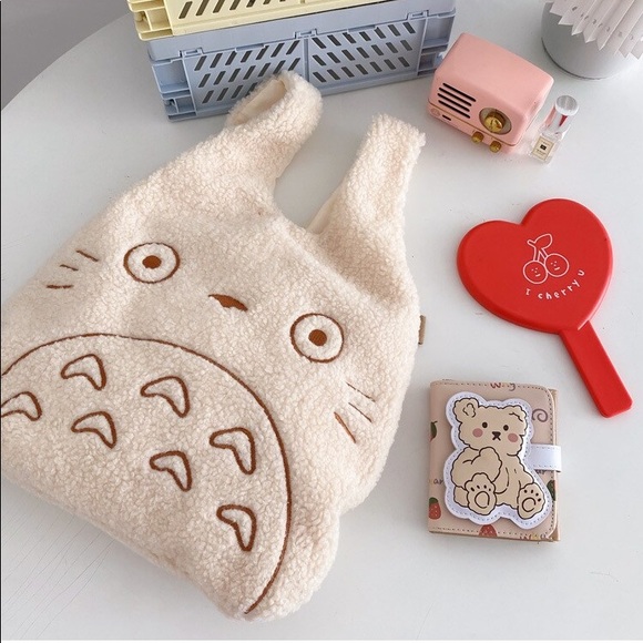 My Neighbor Totoro Sherpa Fluffy Tote Bag - Picture 4 of 10